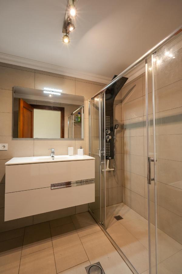 Ocean Breeze Appartement Caniço Buitenkant foto